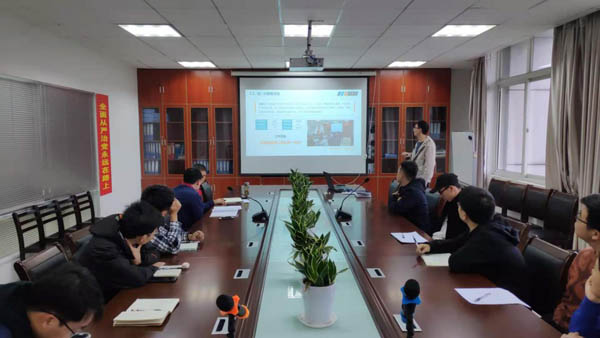 第一建筑工程事業(yè)部開展造價(jià)知識(shí)培訓(xùn) 第一建筑工程事業(yè)部開展造價(jià)知識(shí)培訓(xùn)